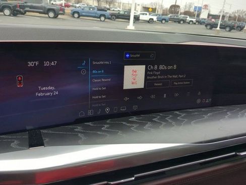 Used 2025 Cadillac Escalade Premium Luxury w/ Touring Package image 11