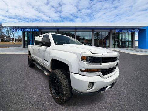 Used 2017 Chevrolet Silverado 1500 LT w/ All Star Edition AWD/4WD image 1