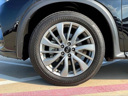 Certified 2024 INFINITI QX50 Luxe image 12