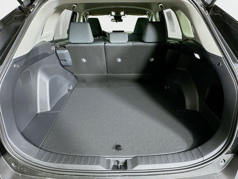 Used 2025 Toyota RAV4 LE image 28