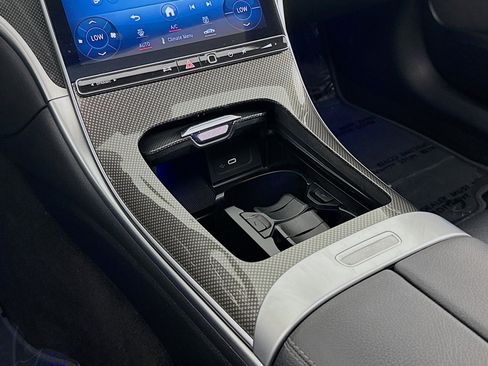 Used 2022 Mercedes-Benz C 300 Sedan image 5