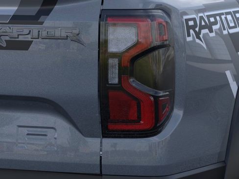 New 2025 Ford Ranger Raptor image 43