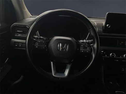 Certified 2024 Honda Pilot EX-L image 12