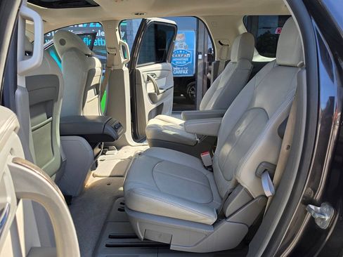 Used 2014 GMC Acadia SLT FWD image 21
