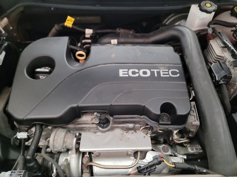 Used 2019 Chevrolet Equinox LT image 30