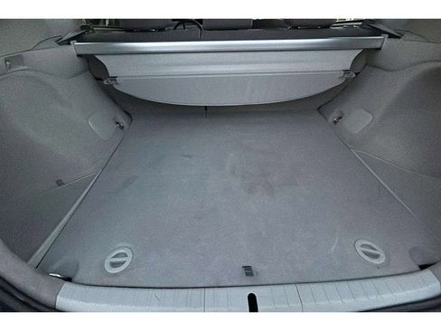 Used 2015 Toyota Prius Three image 14