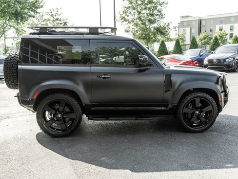 Used 2023 Land Rover Defender 90 X-Dynamic SE AWD/4WD image 3