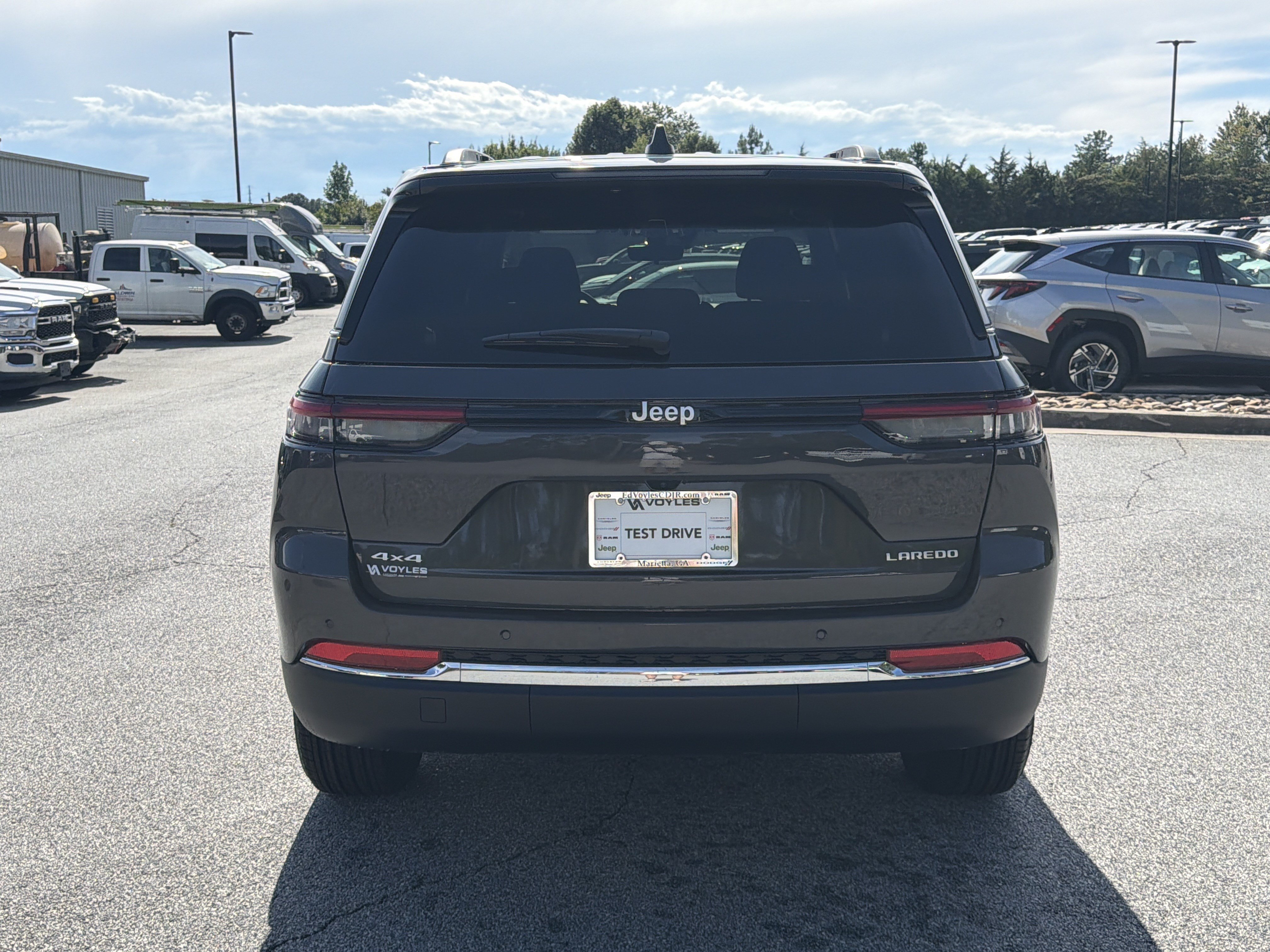 New 2026 Jeep Grand Cherokee Laredo X AWD/4WD image 7