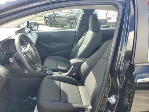 Used 2025 Toyota Corolla LE FWD image 24