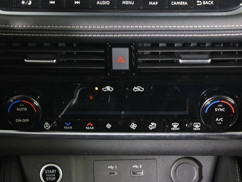 Certified 2023 Nissan Rogue Platinum w/ Platinum Premium Package image 22