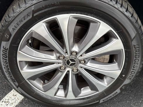 Used 2022 Mercedes-Benz GLE 350 4MATIC image 10