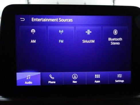 Used 2020 Ford Escape Titanium image 16