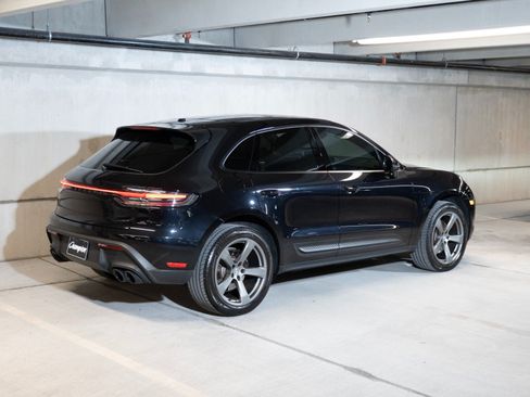 Certified 2023 Porsche Macan AWD/4WD image 9