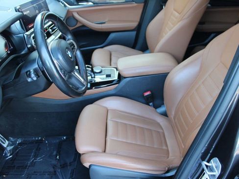 Used 2024 BMW X4 M40i image 5