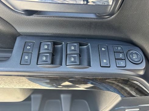 Used 2016 GMC Sierra 2500 Denali w/ Duramax Plus Package image 18