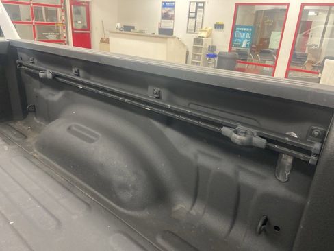 Used 2019 RAM 1500 Big Horn image 17