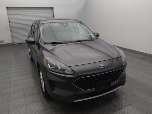 Used 2020 Ford Escape SE FWD image 14