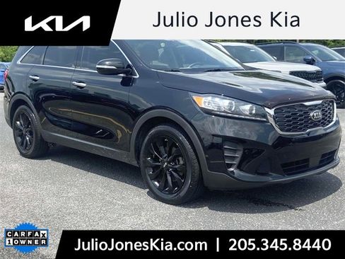 Used 2020 Kia Sorento S image 1