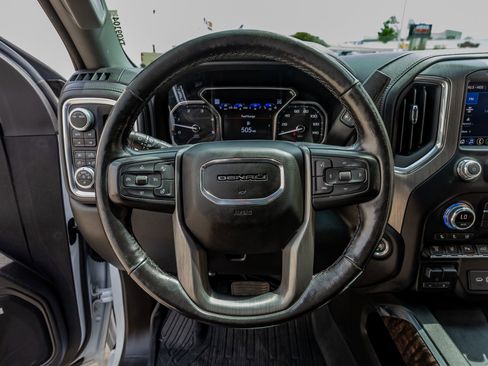 Used 2021 GMC Sierra 3500 Denali w/ Denali Ultimate Package image 18