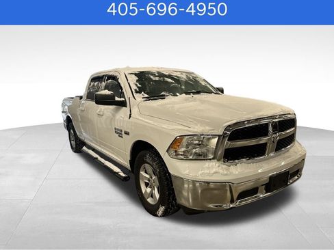 Used 2020 RAM 1500 Classic SLT image 2