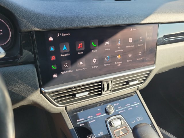 Certified 2023 Porsche Cayenne AWD/4WD image 34
