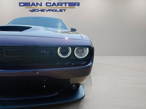 Used 2022 Dodge Challenger R/T w/ Blacktop Package image 5