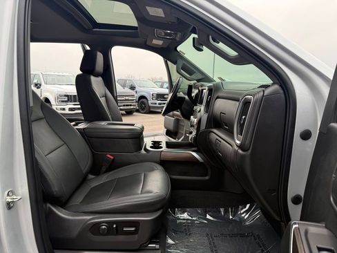 Used 2021 GMC Sierra 2500 SLT w/ SLT Premium Package image 22