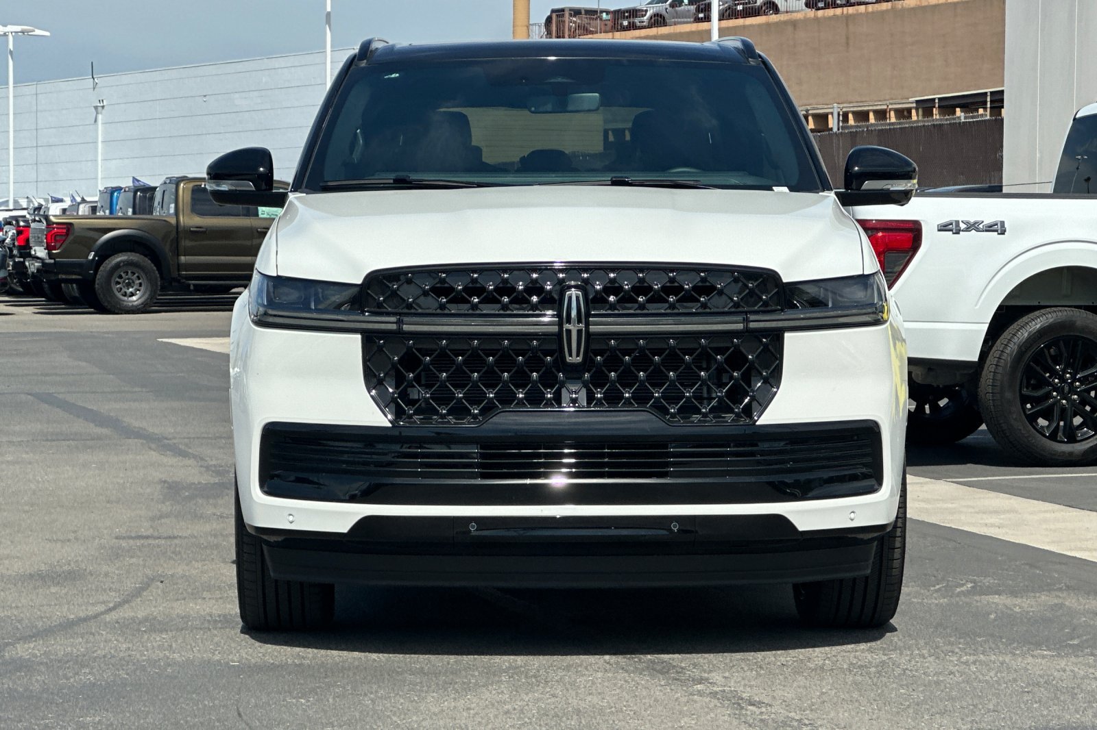 New 2027 Lincoln Navigator L Black Label AWD/4WD image 8