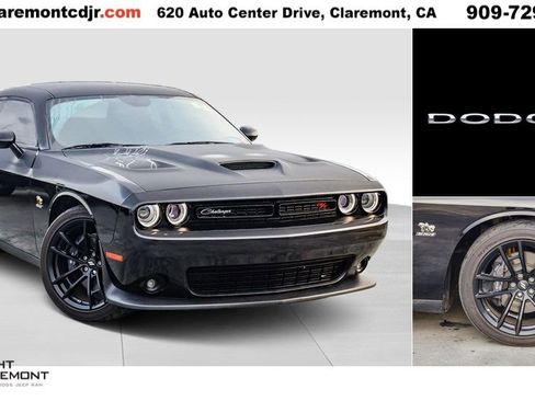 Used 2023 Dodge Challenger R/T Scat Pack image 1