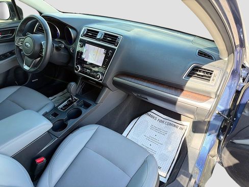 Used 2019 Subaru Outback 3.6R Limited w/ Popular Package #2 AWD/4WD image 13