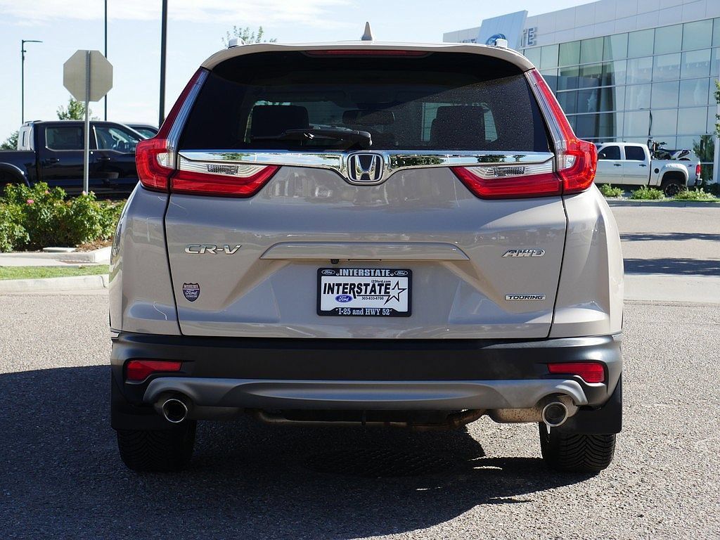 Used 2019 Honda CR-V Touring image 4