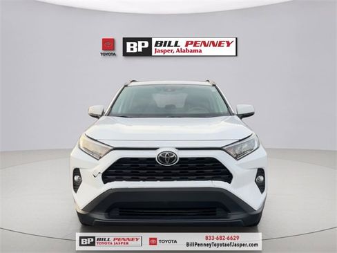 Used 2020 Toyota RAV4 XLE image 8