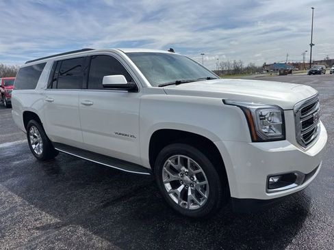Used 2015 GMC Yukon XL SLT w/ Open Road Package image 3