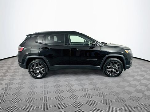 Certified 2025 Jeep Compass Limited w/ Sun & Sound Group AWD/4WD image 14