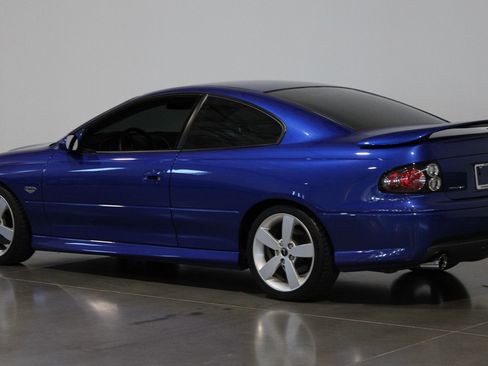 Used 2006 Pontiac GTO RWD image 18