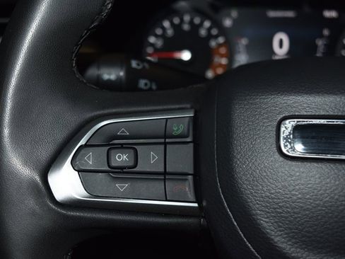 Used 2024 Jeep Compass Limited image 7