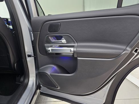 New 2026 Mercedes-Benz GLB 250 4MATIC image 23
