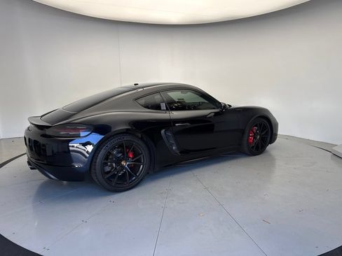 Certified 2024 Porsche 718 Cayman S RWD image 6