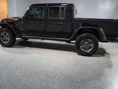 Used 2020 Jeep Gladiator Rubicon image 10