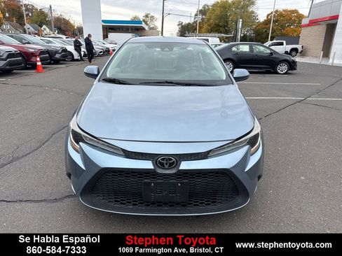 Used 2020 Toyota Corolla L image 2