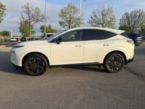Used 2025 Nissan Murano Platinum w/ Cargo Package image 4
