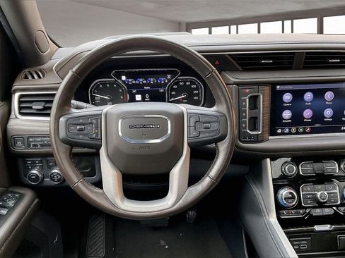 Used 2021 GMC Yukon Denali image 8