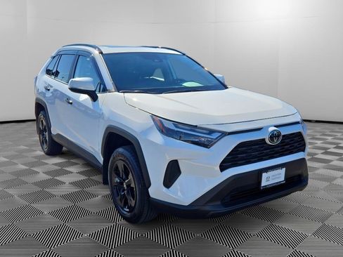 Used 2025 Toyota RAV4 XLE w/ Convenience Package AWD/4WD image 1