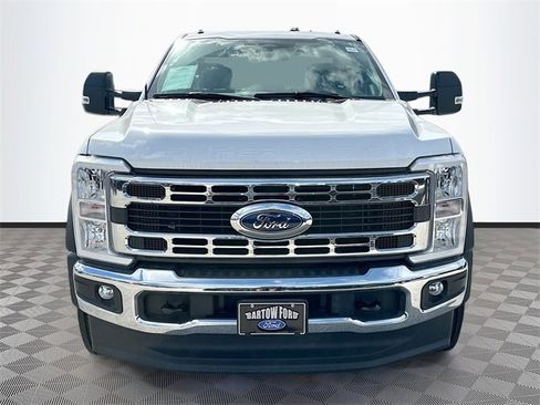 New 2024 Ford F550 MONROE 11' GOOSENECK image 3