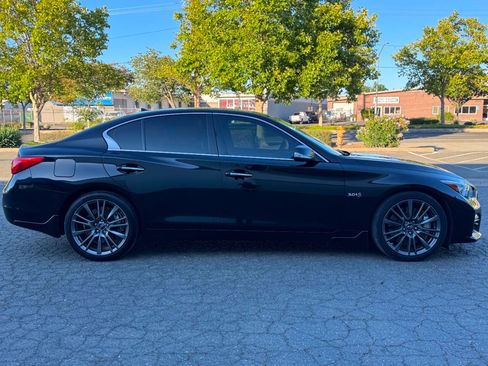 Used 2016 INFINITI Q50 Red Sport 400 RWD image 8