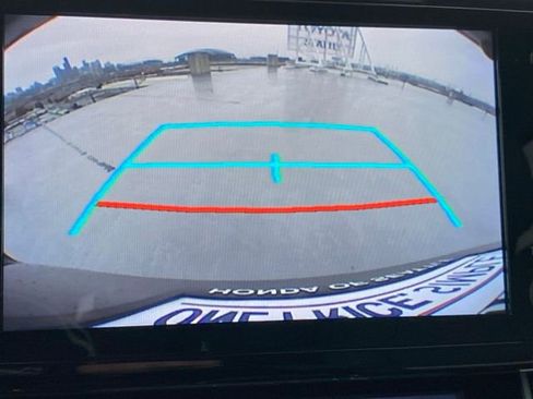 Used 2023 Toyota Sienna XLE image 14