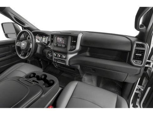 Used 2024 RAM 3500 Tradesman w/ Chrome Appearance Group AWD/4WD image 10