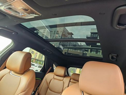 New 2026 Genesis GV70 2.5T Advanced image 10