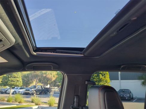 Used 2025 Nissan Frontier PRO-4X w/ Pro Premium Package image 21