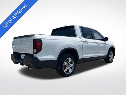 Used 2025 Honda Ridgeline RTL image 3
